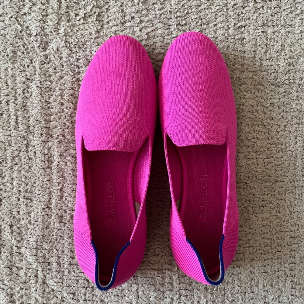 Rothys The Loafer in Dragonfruit 8.5